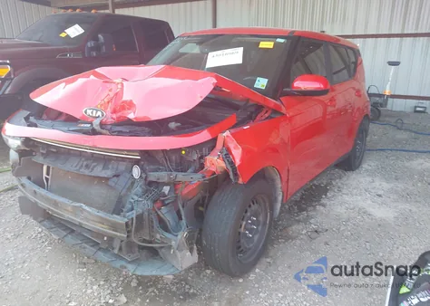 2021 Kia Soul Lx z USA, uszkodzony, nr VIN KNDJ23AU1M7740624